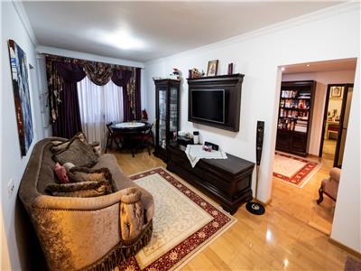 Apartament cu 4 camere deosebit in zona Alexandru - Piata Voievozilor